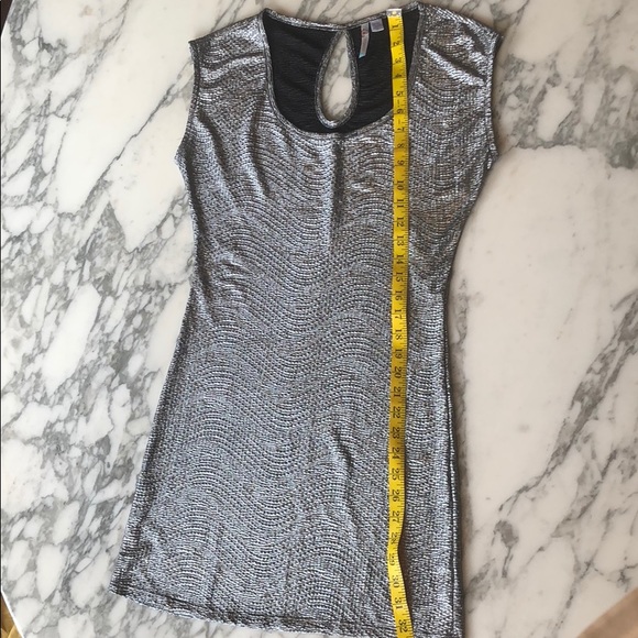 6 degrees metallic slinky mini dress - Picture 3 of 6